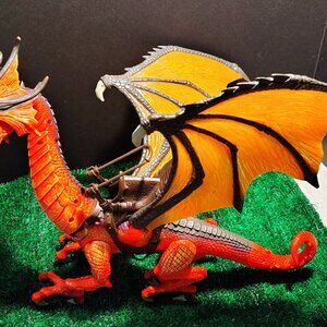 2014 Toys R Us Maidenhead Flying Red Dragon Action Figure